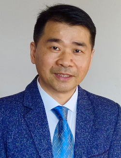 Photo of Liang Dong