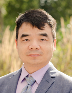 Tao Liu headshot.