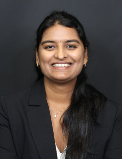 Sravani Pasula photographic portrait.